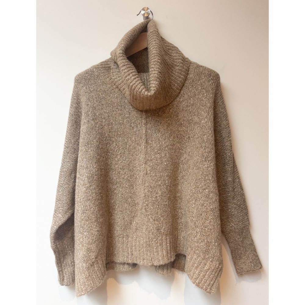 Ruby Moon Oversized Oatmeal Brown‎ Tan Turtleneck Sweater Sz XS (Fits Larger!)